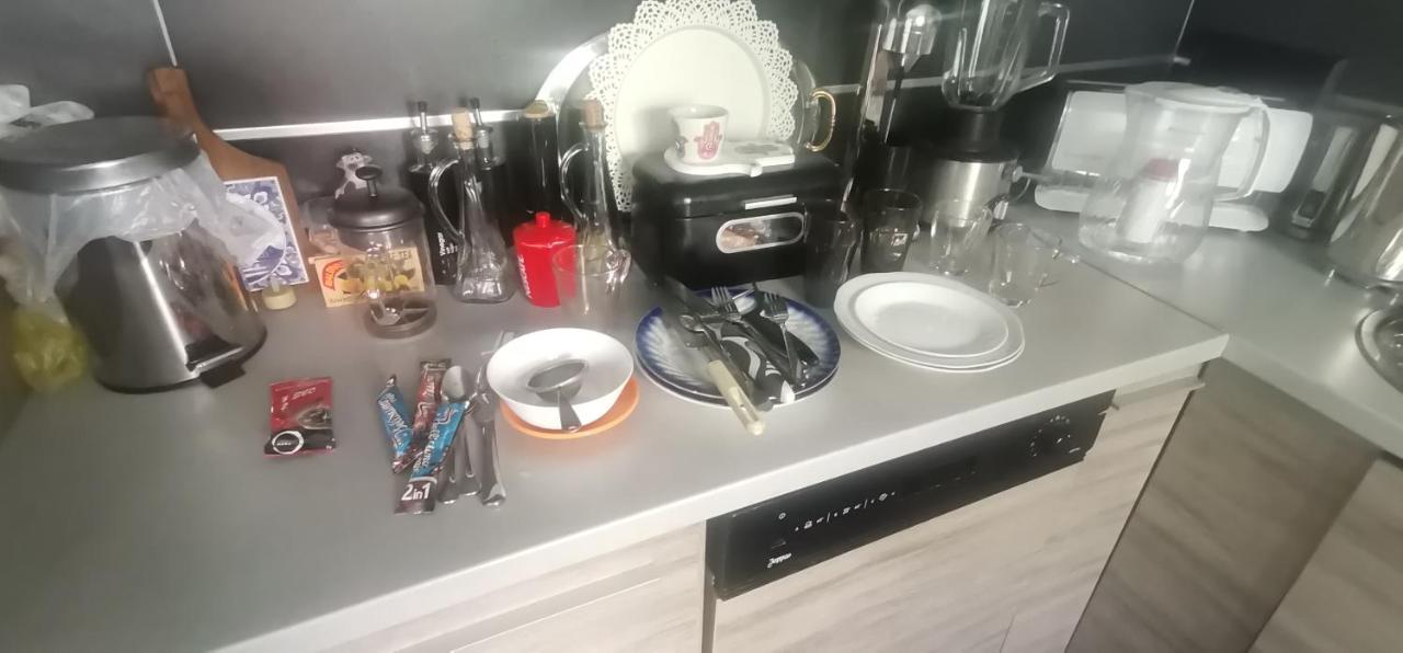 Apartman Slavuj Belgrado Buitenkant foto